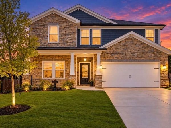 4311 Dean Grove Way, Loganville, GA 30052