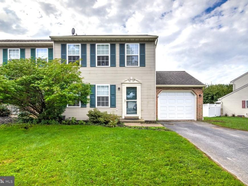 44 Ashley Drive, Marietta, PA 17547 Main Photo