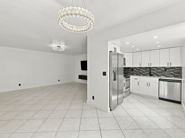 541 BURGUNDY L, Unit 541, Delray Beach, FL 33484