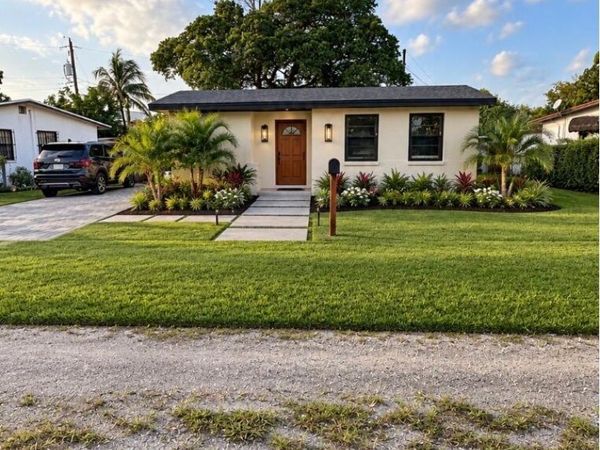 555 HAREM Avenue, Opa-Locka, FL 33054