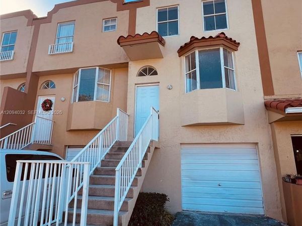 380 NW 85th Pl , Unit 1406, Miami, FL 33126