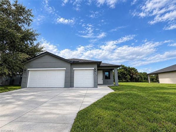 1074 W Bucknell RD , LABELLE, FL 33935