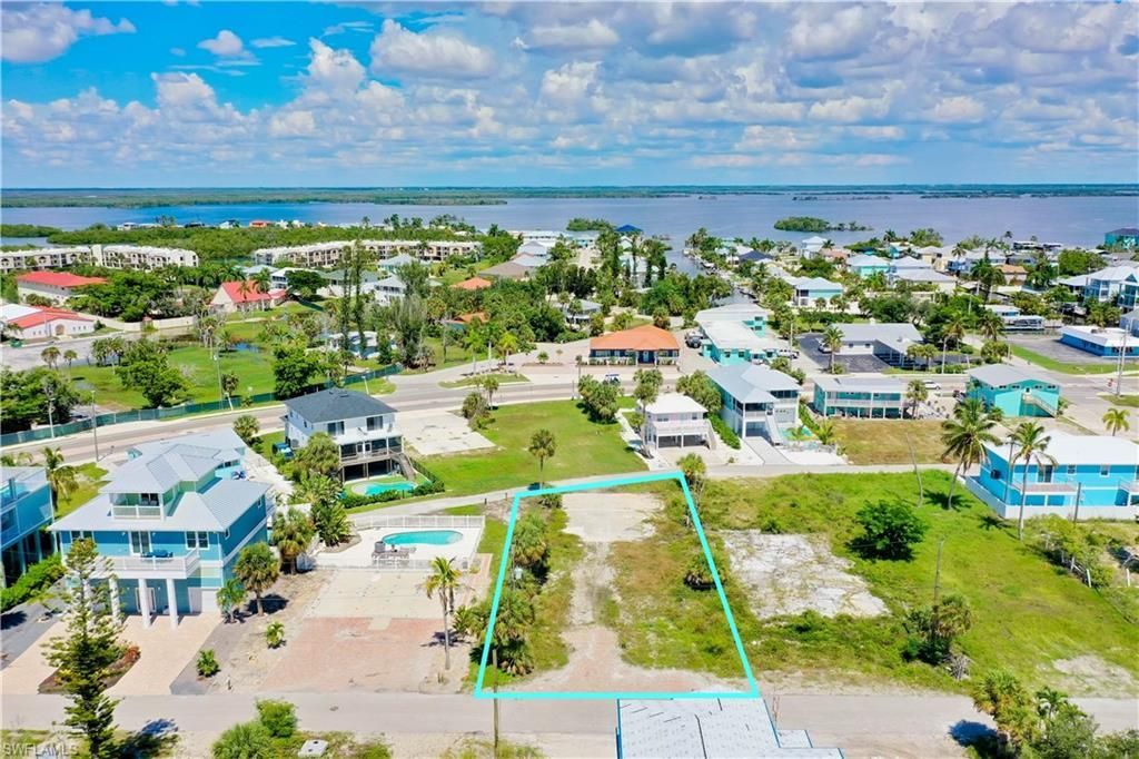 6053/6055 Gulf Rd, Fort Myers Beach, FL 33931 Photo