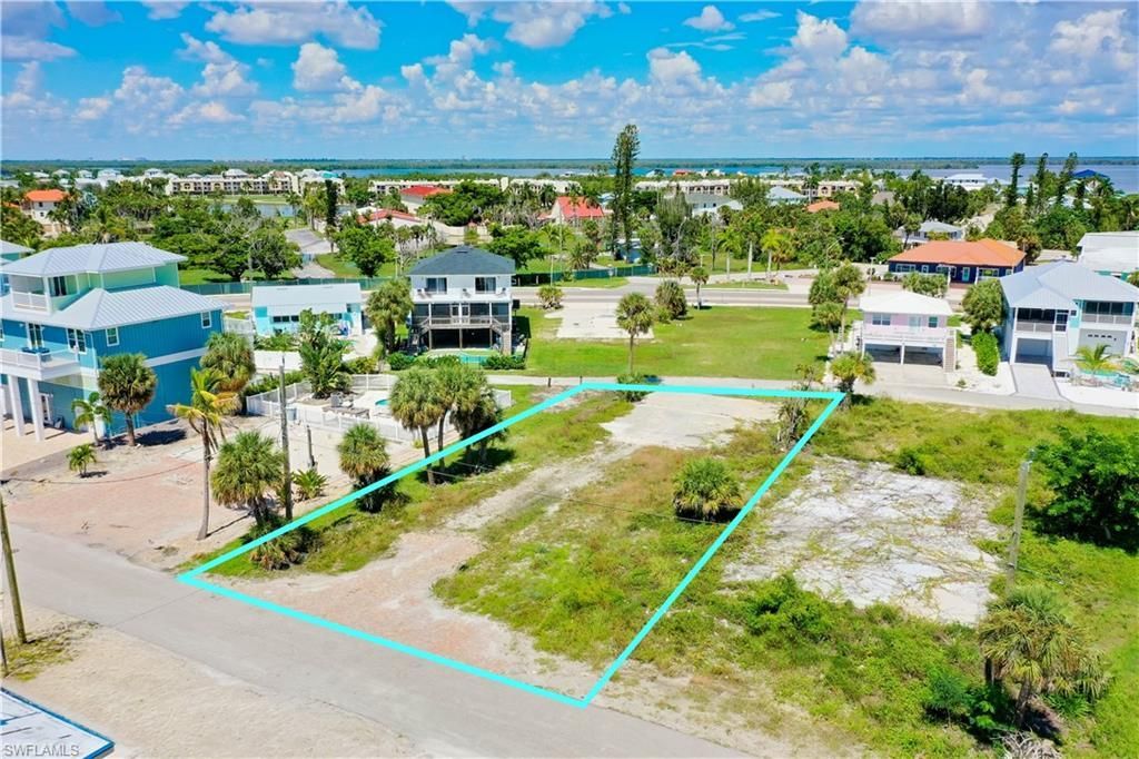 6053/6055 Gulf Rd, Fort Myers Beach, FL 33931 Photo