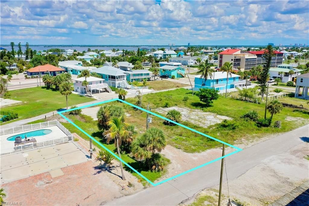 6053/6055 Gulf Rd, Fort Myers Beach, FL 33931 Photo