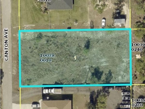 322 Canton AVE , LEHIGH ACRES, FL 33936