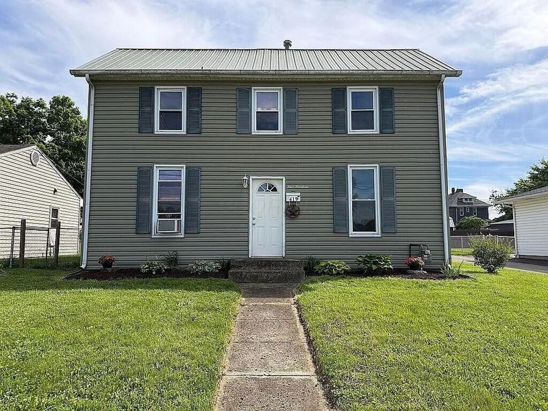 419 Watt Street, Circleville, OH 43113 Photo 1