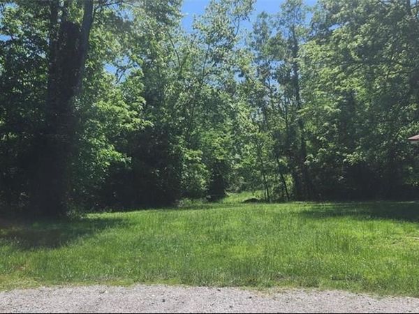 NA Otts drive , Chester, IL 62233