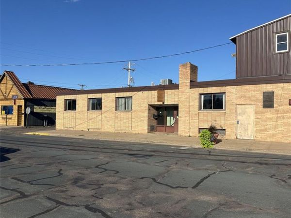 415 Front Street, Spooner, WI 54801