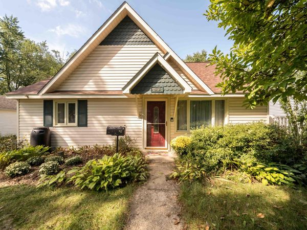 817 Hemphill Street, Ypsilanti, MI 48198