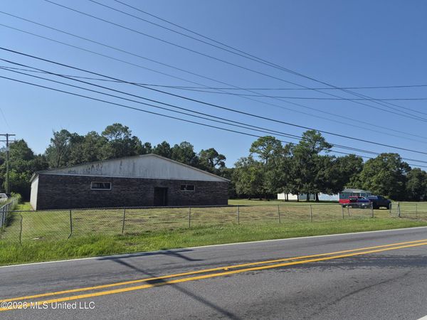 18421 28th Street, Long Beach, MS 39560