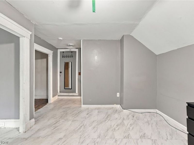 3622 Newark Avenue, Cleveland, OH 44109 Photo 13