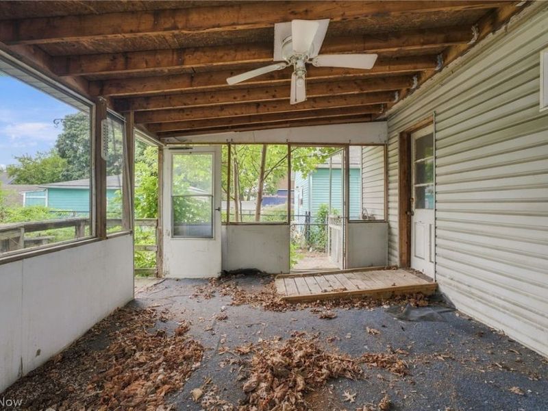 3622 Newark Avenue, Cleveland, OH 44109 Photo 31