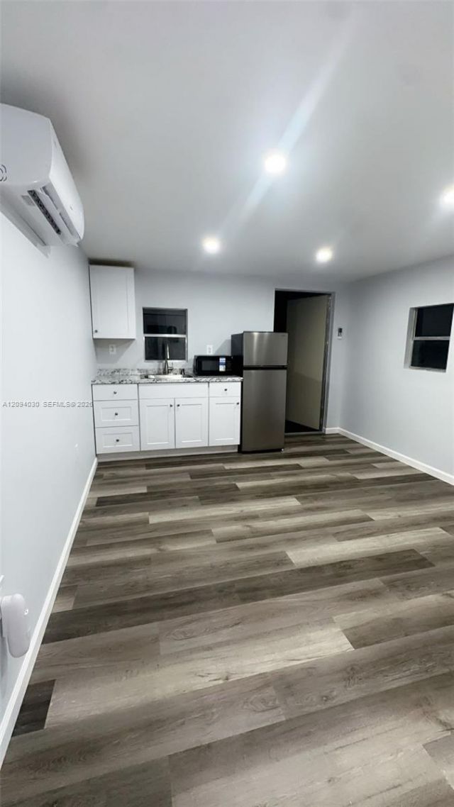 2310 NW 175th St , Miami Gardens, FL 33056 Photo