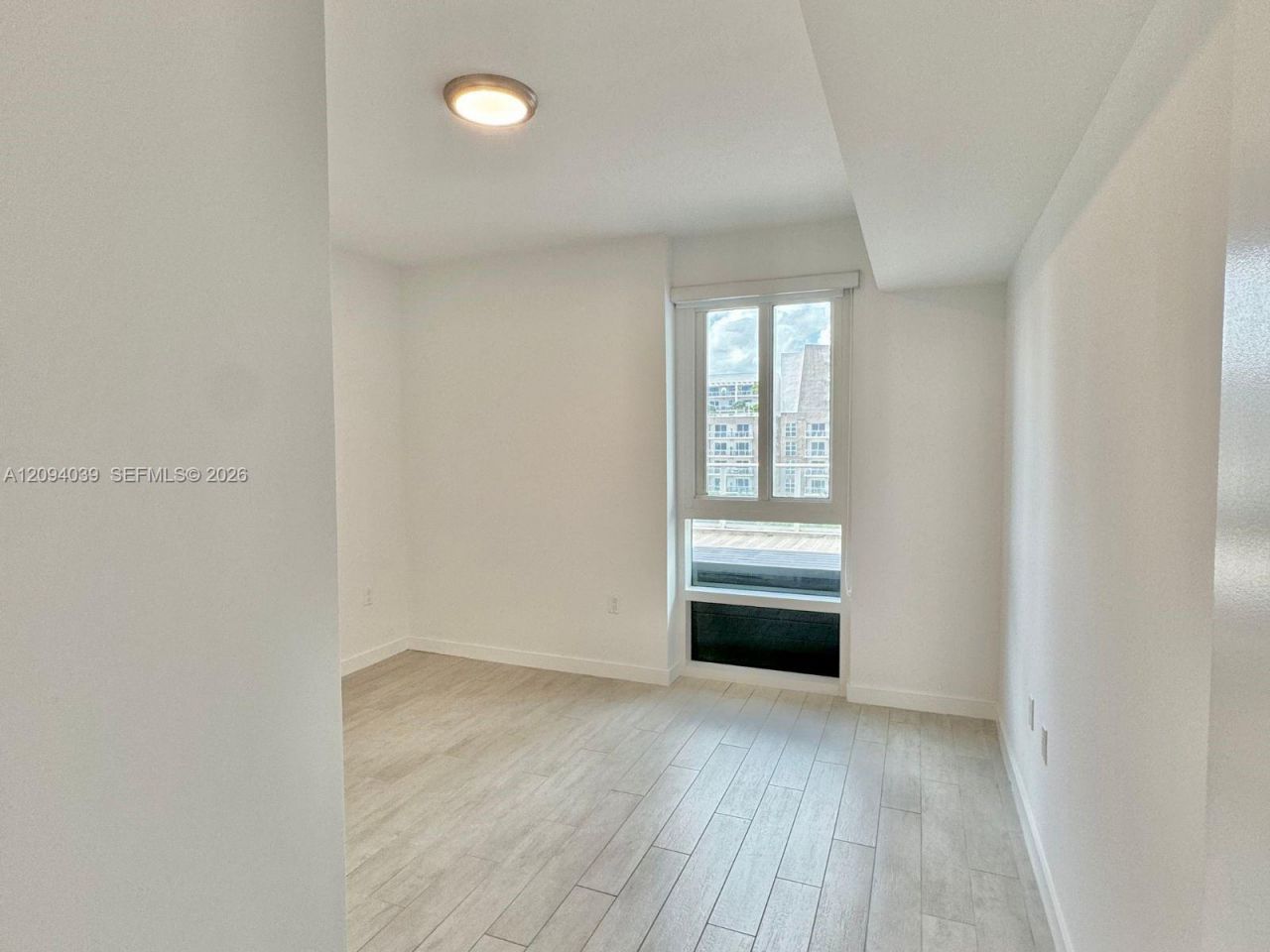 321 NE 26th St , Unit 519, Miami, FL 33137 Photo