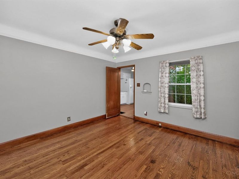 504 N Lawn Avenue, Hamilton, OH 45013 Photo 12
