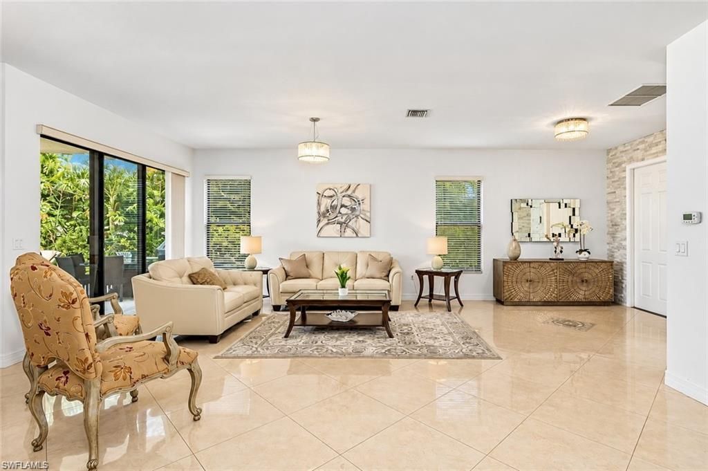 2759 Cinnamon Bay Cir, Naples, FL 34119 Photo
