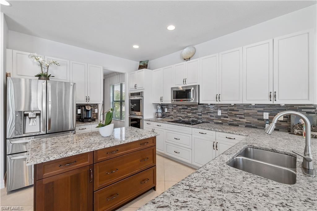 2759 Cinnamon Bay Cir, Naples, FL 34119 Photo