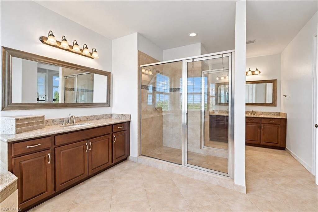 2759 Cinnamon Bay Cir, Naples, FL 34119 Photo