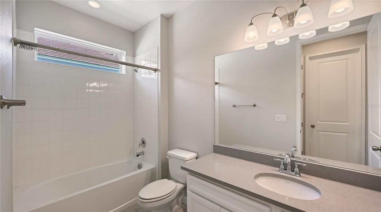 8674 Rain Song Road, Unit 310, Sarasota, FL 34238 Photo