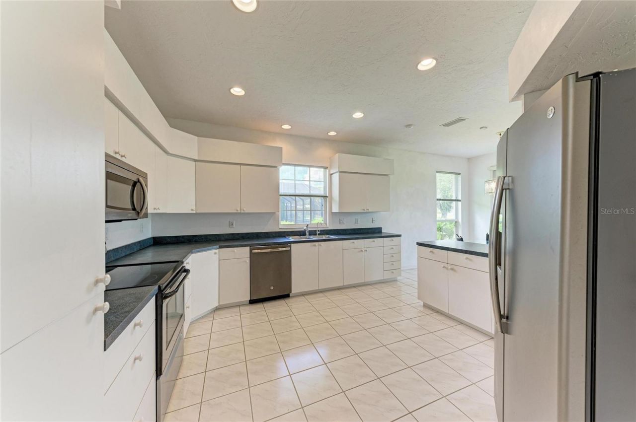 5489 Downham Meadows, Sarasota, FL 34235 Photo