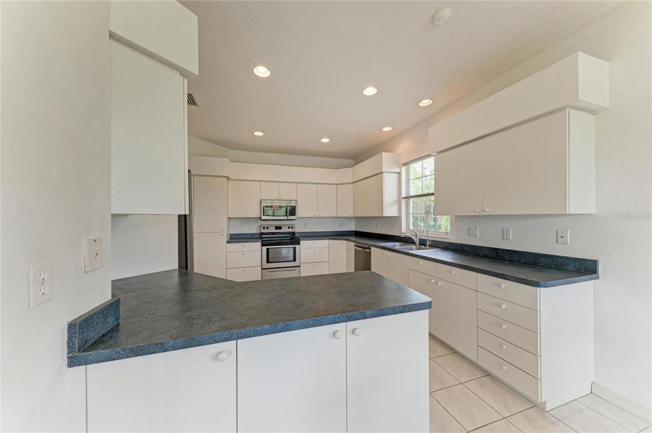 5489 Downham Meadows, Sarasota, FL 34235 Photo