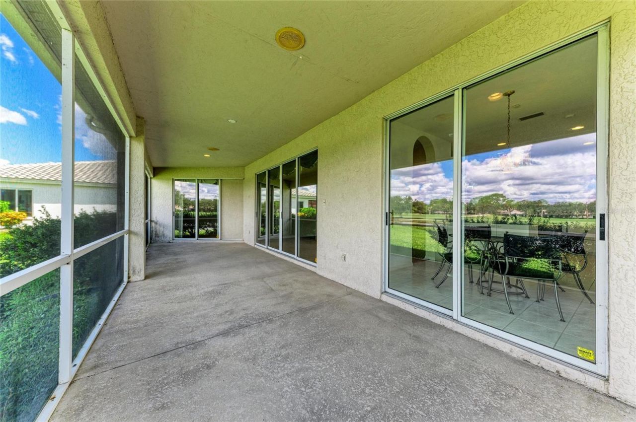 5489 Downham Meadows, Sarasota, FL 34235 Photo