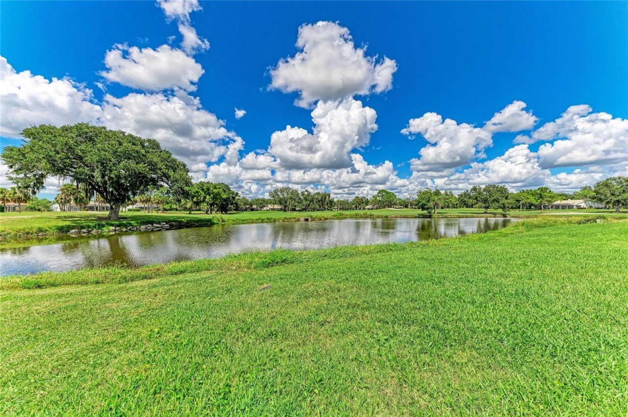 5489 Downham Meadows, Sarasota, FL 34235 Photo