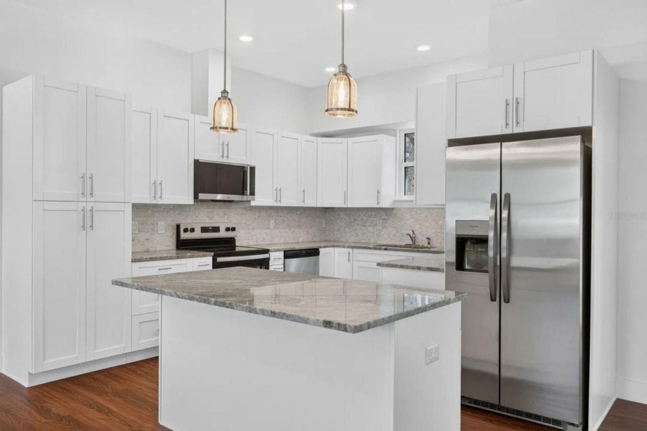 8003 Chaney Lane, Tampa, FL 33617 Photo