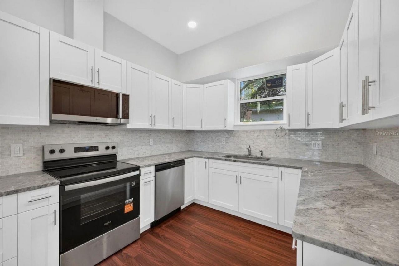 8003 Chaney Lane, Tampa, FL 33617 Photo