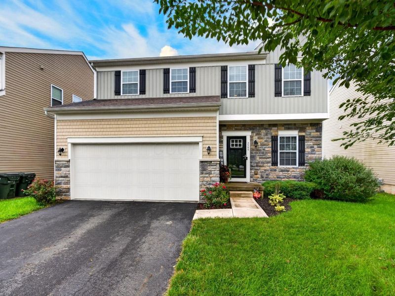 7549 Bullseye Drive, Canal Winchester, OH 43110 Photo 2