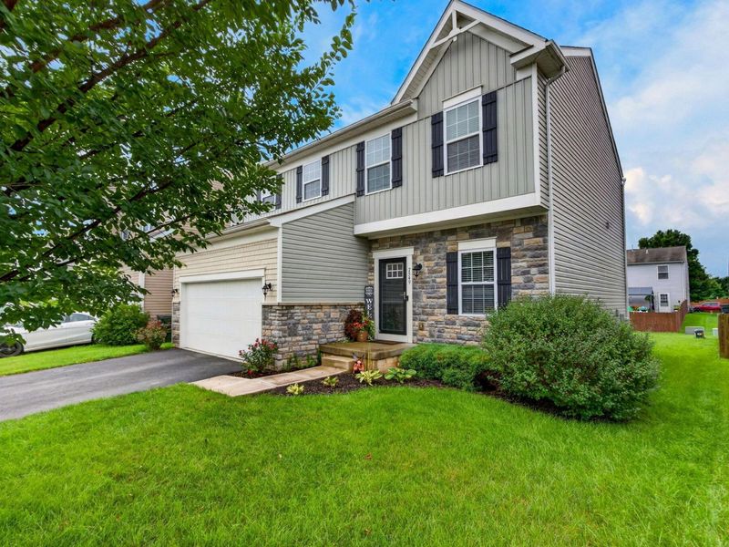 7549 Bullseye Drive, Canal Winchester, OH 43110 Photo 4