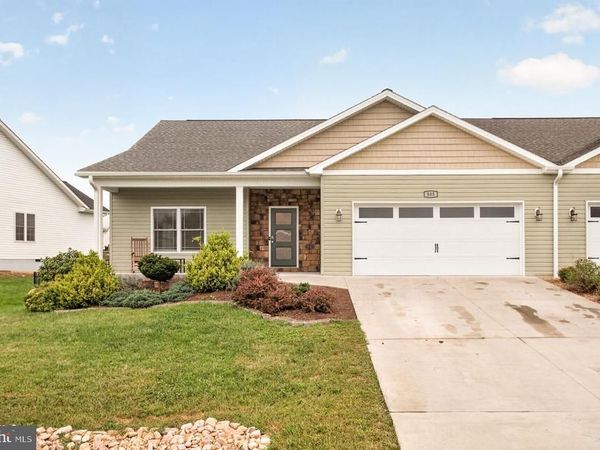 805 COLTSFOOT LANE, MCGAHEYSVILLE, VA 22840