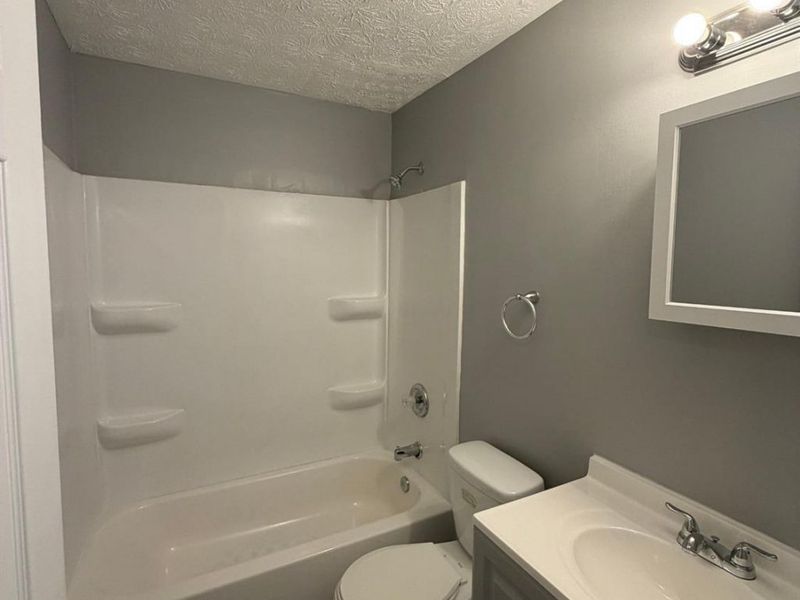 2431 Mustang Drive, Unit 14, Cincinnati, OH 45211 Photo 17