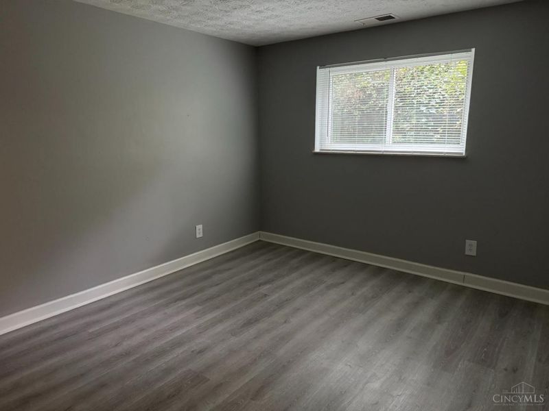 2431 Mustang Drive, Unit 14, Cincinnati, OH 45211 Photo 18