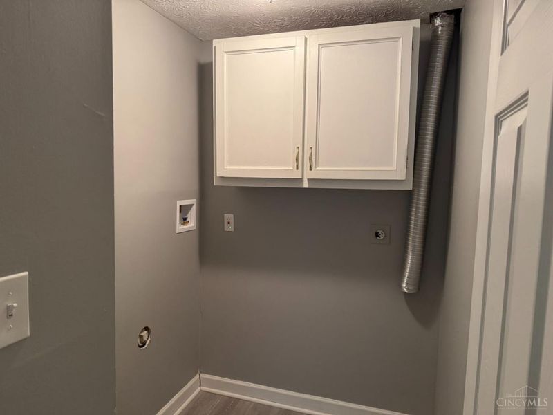 2431 Mustang Drive, Unit 14, Cincinnati, OH 45211 Photo 19