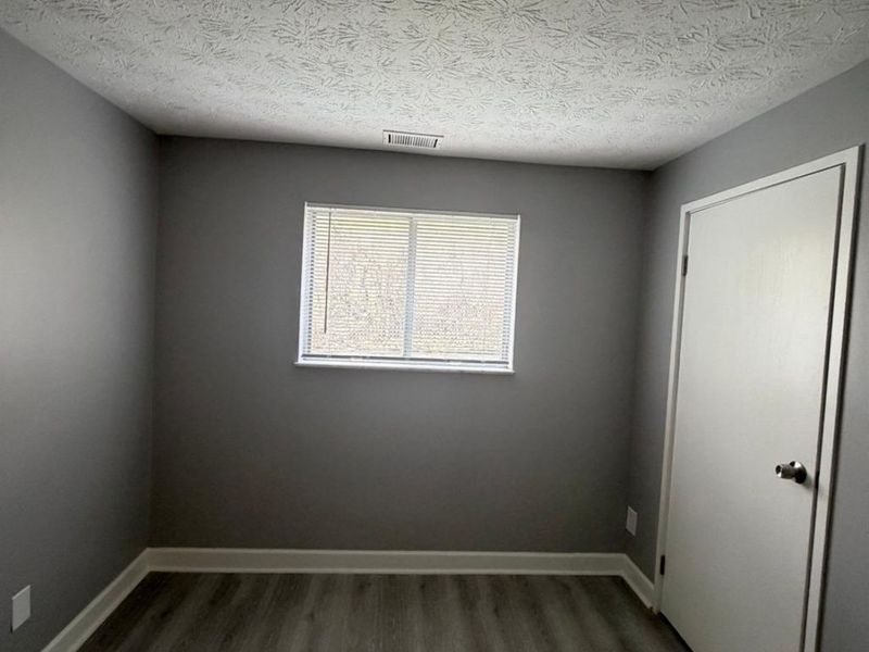 2431 Mustang Drive, Unit 14, Cincinnati, OH 45211 Photo 25