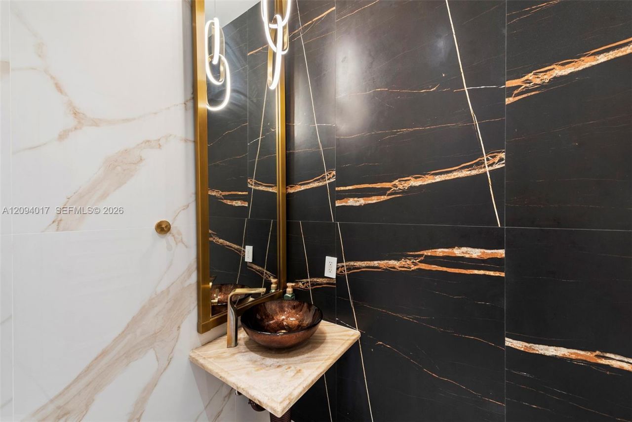 3442 NE 171st St , North Miami Beach, FL 33160 Photo