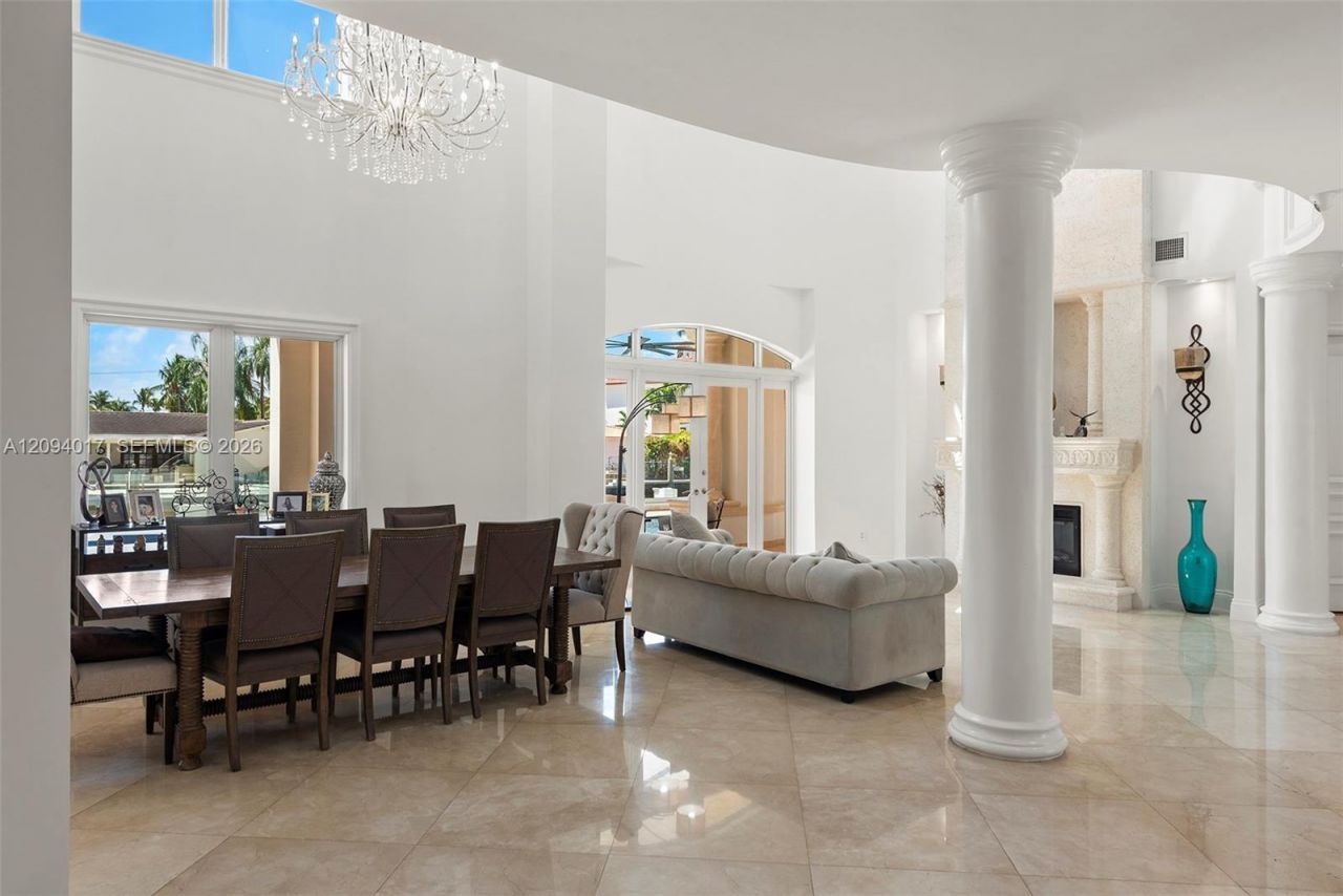 3442 NE 171st St , North Miami Beach, FL 33160 Photo