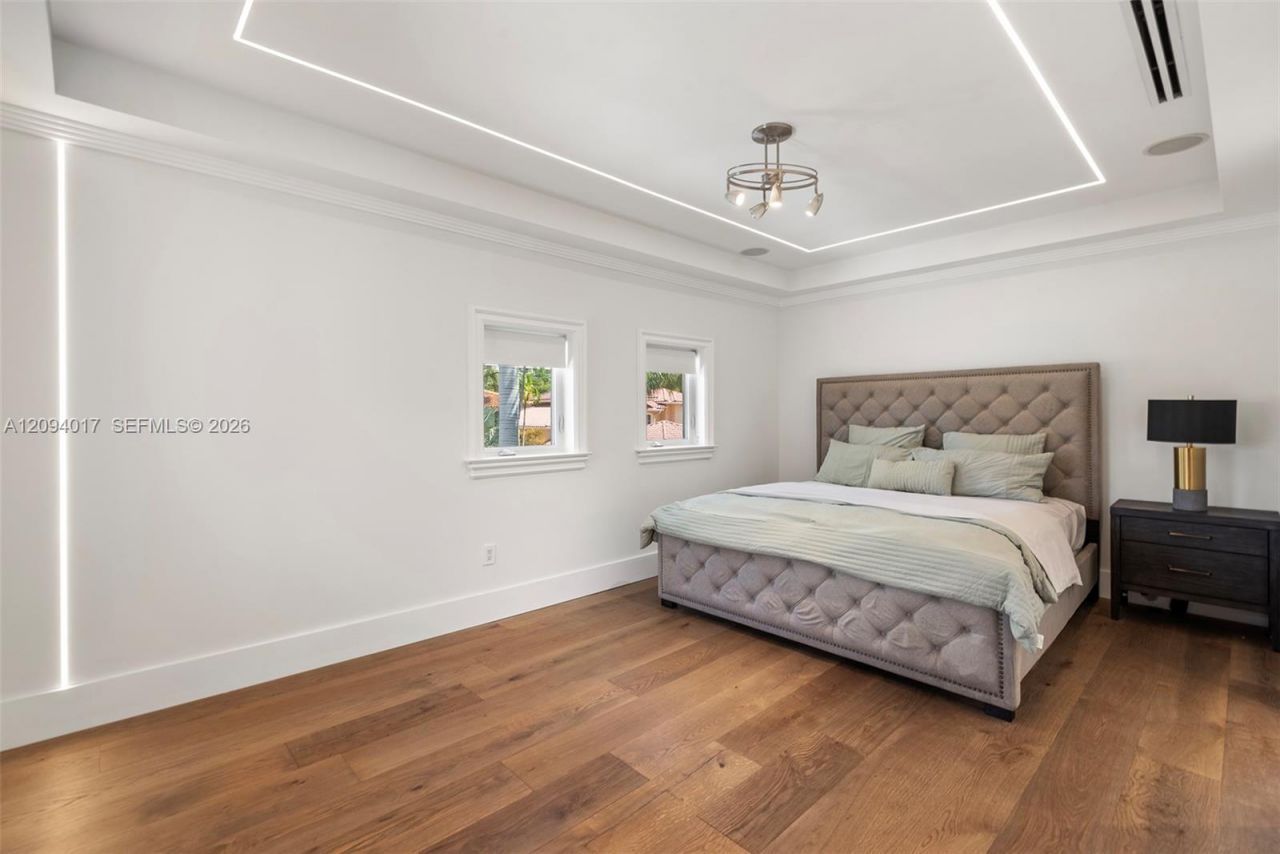 3442 NE 171st St , North Miami Beach, FL 33160 Photo