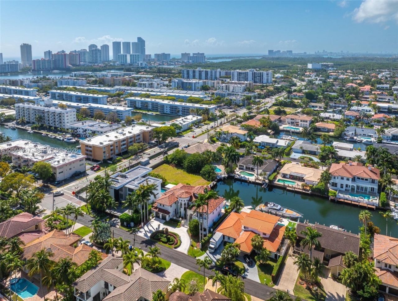 3442 NE 171st St , North Miami Beach, FL 33160 Photo