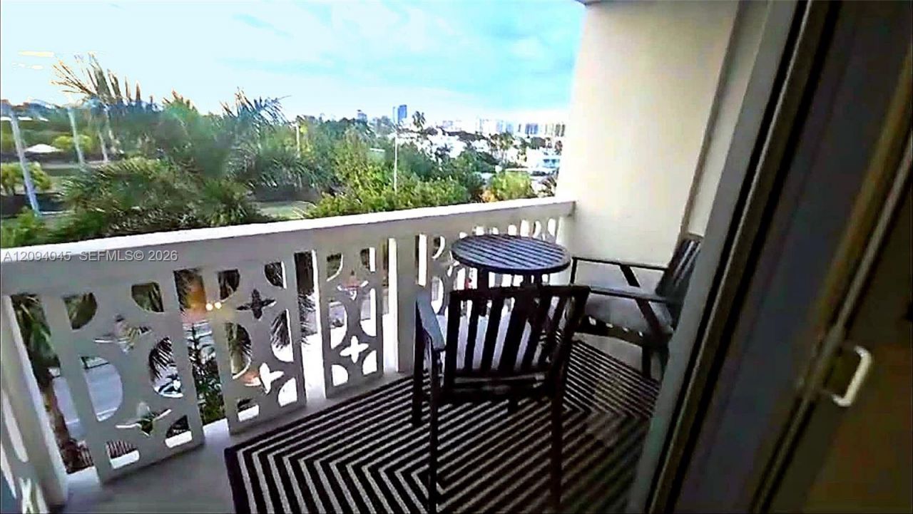 1020 Meridian Ave , Unit 612, Miami Beach, FL 33139 Photo