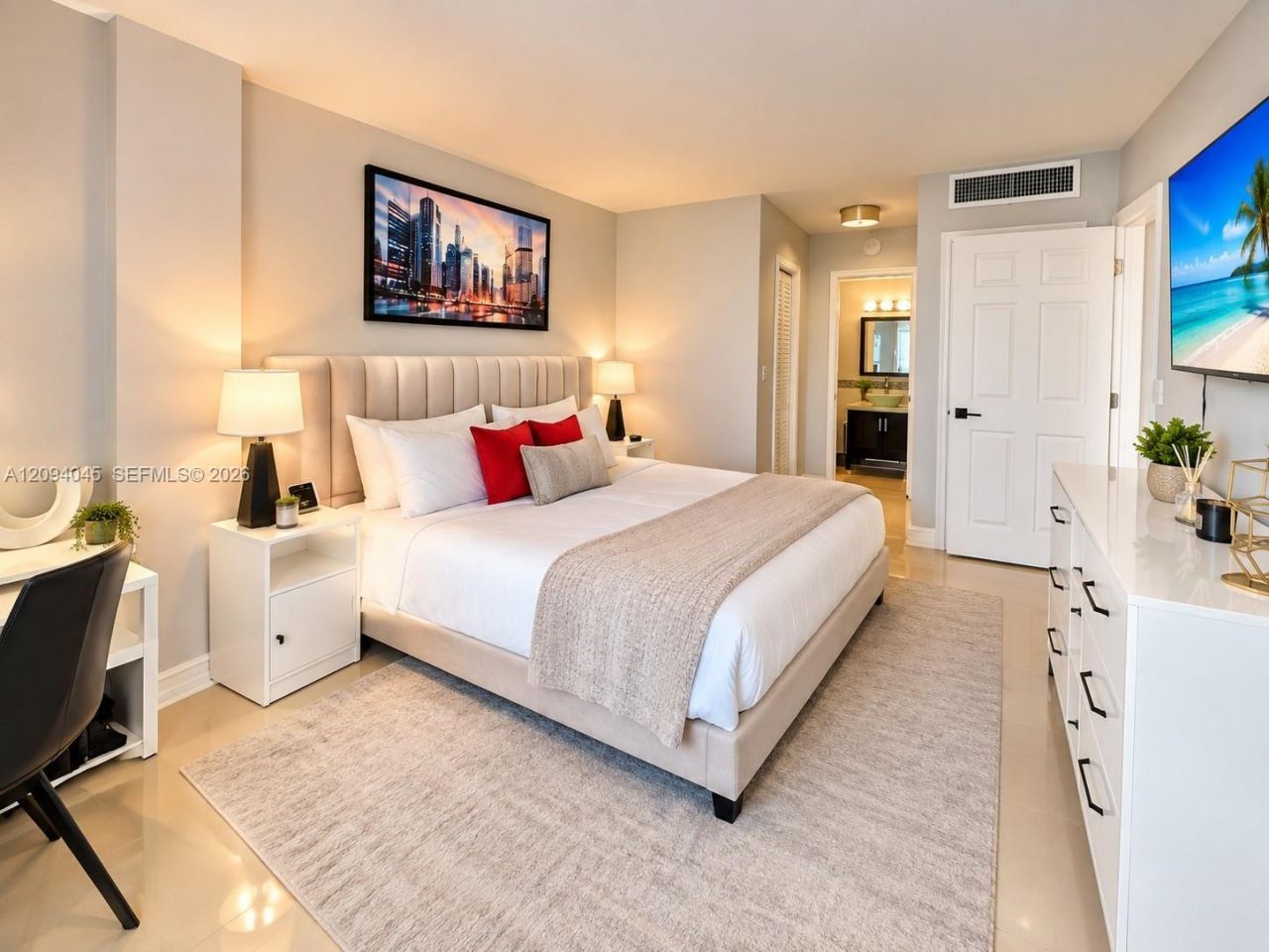 1020 Meridian Ave , Unit 612, Miami Beach, FL 33139 Photo