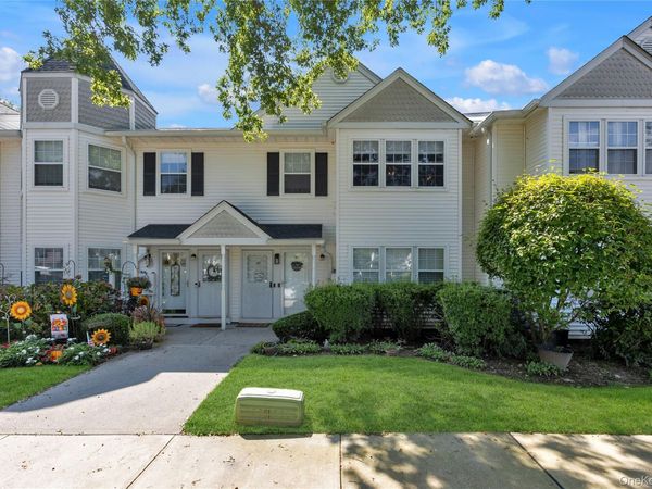 45 Country View Lane , Unit 2, Middle Island, NY 11953
