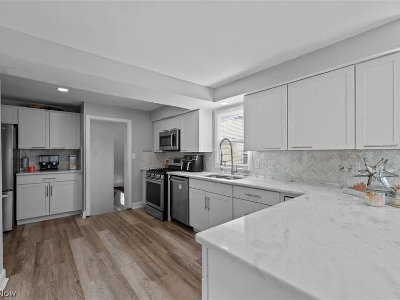 4527 Laurel Road, South Euclid, OH 44121 Photo 14