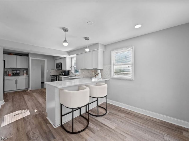 4527 Laurel Road, South Euclid, OH 44121 Photo 15