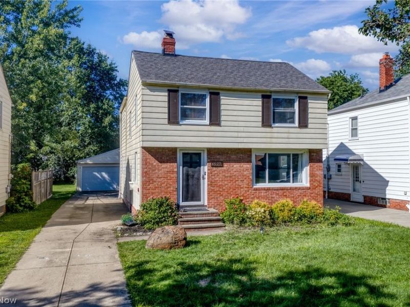 4527 Laurel Road, South Euclid, OH 44121 Photo 3