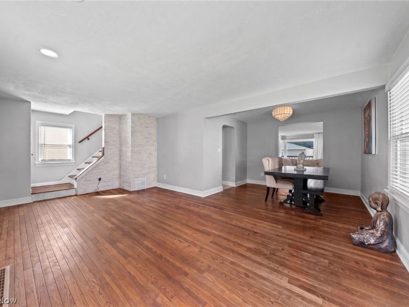 4527 Laurel Road, South Euclid, OH 44121 Photo 7