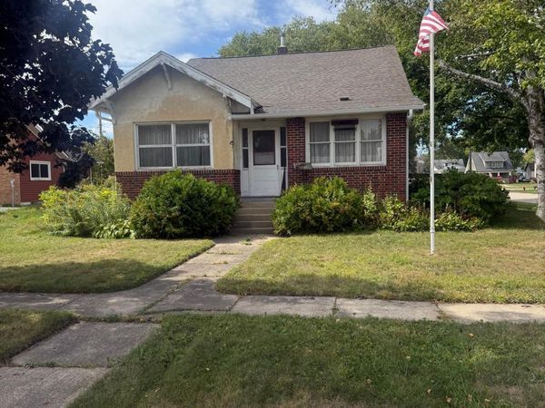 500 2nd Avenue, Wanamingo, MN 55983