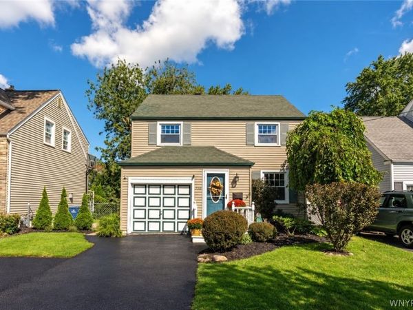 130 Kimberly Avenue, Buffalo, NY 14220